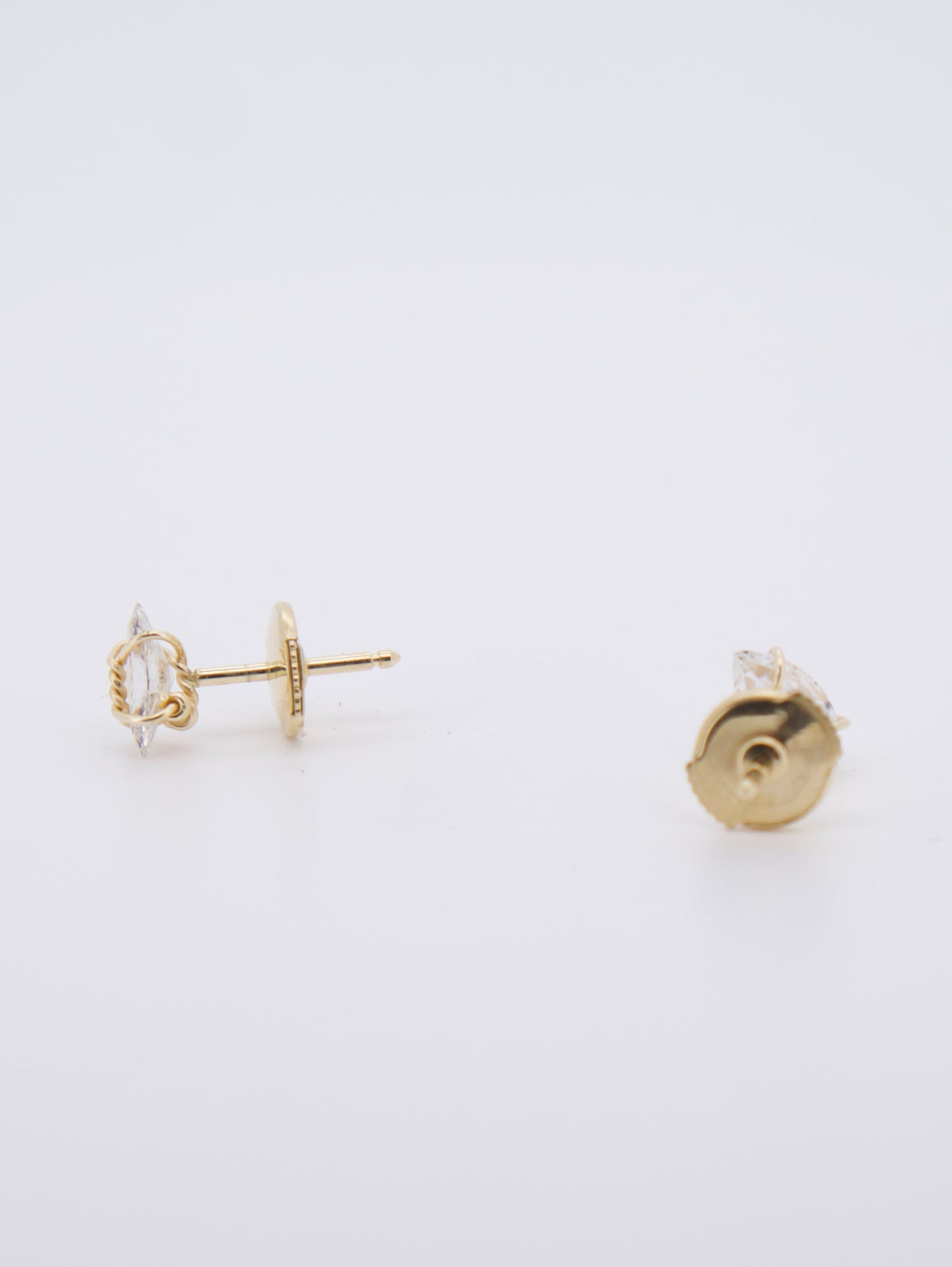 18ct Gold Harness Earstuds