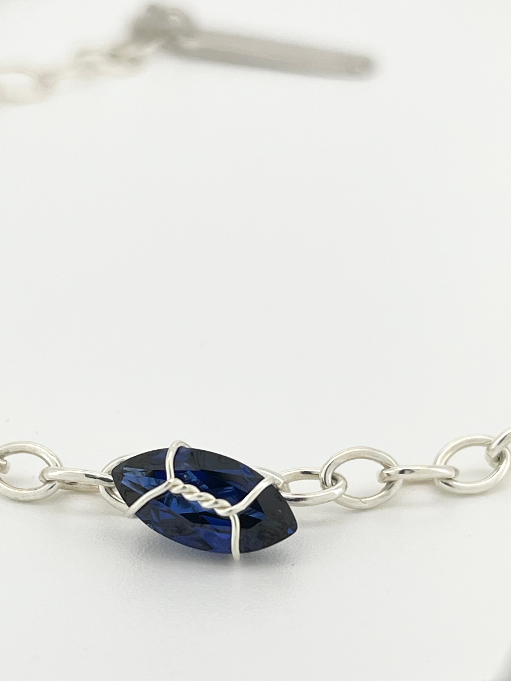 Fidgety Necklace