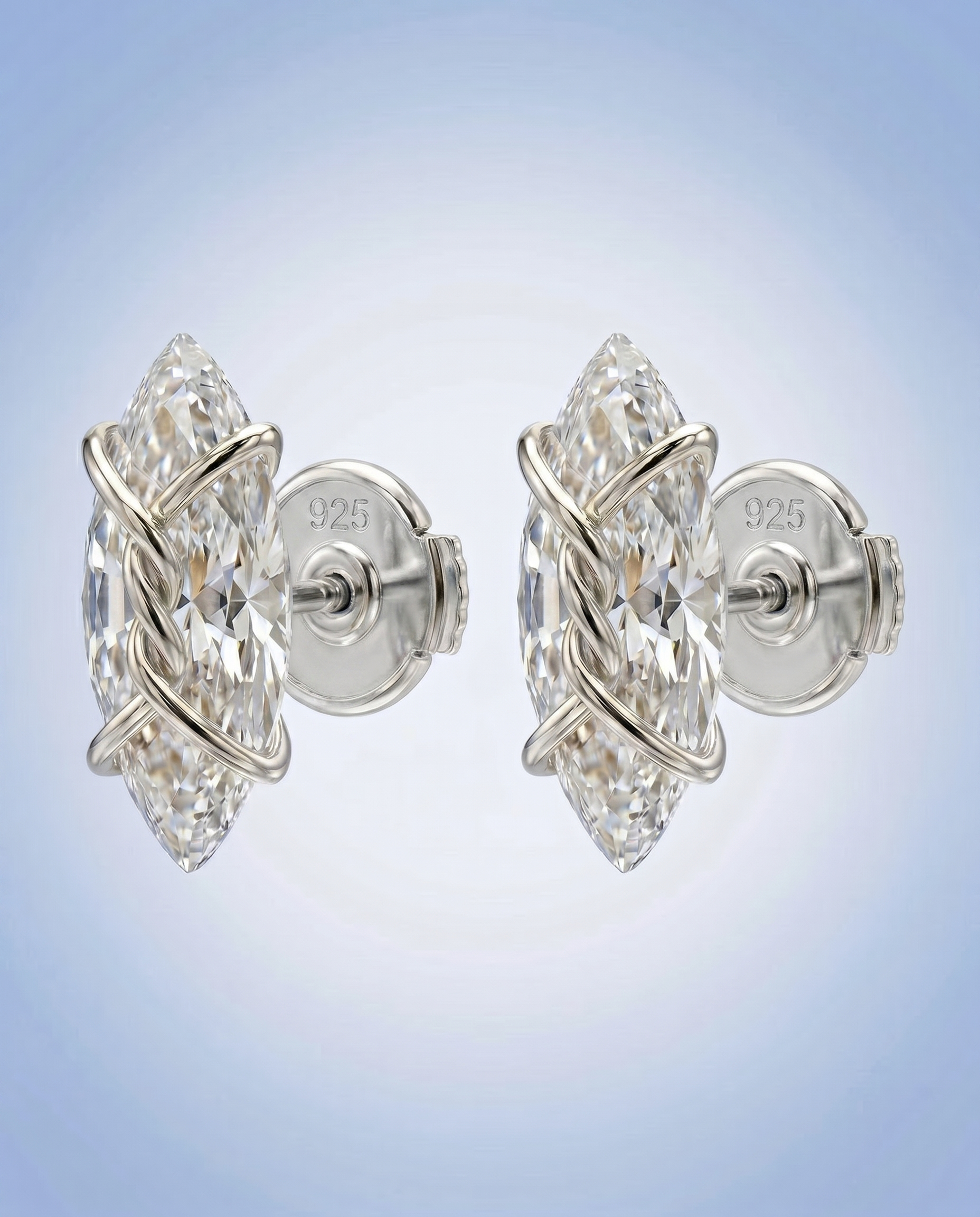Harness Earstuds White Moissanite